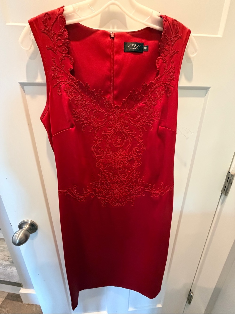 CDC Red Embroidered Sheath Dress 8 Cocktail Party Wedding Guest Holiday Dress